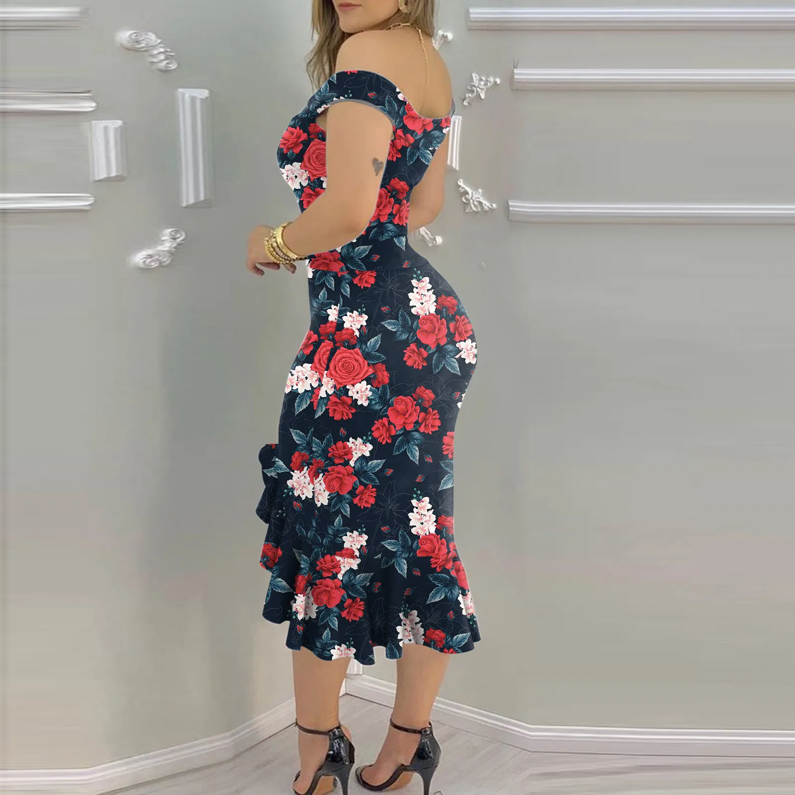 Летнее женское Бандажное платье соблазнительное без рукавов с оборками и