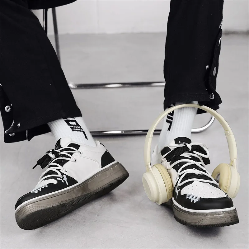 Рисунок 2 - Мужские повседневные легкие дышащие