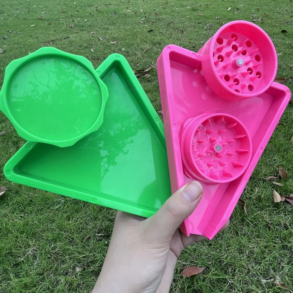 1 шт. 60 мм треугольная пластиковая табачная мельница 2-в-1 вращающийся лоток