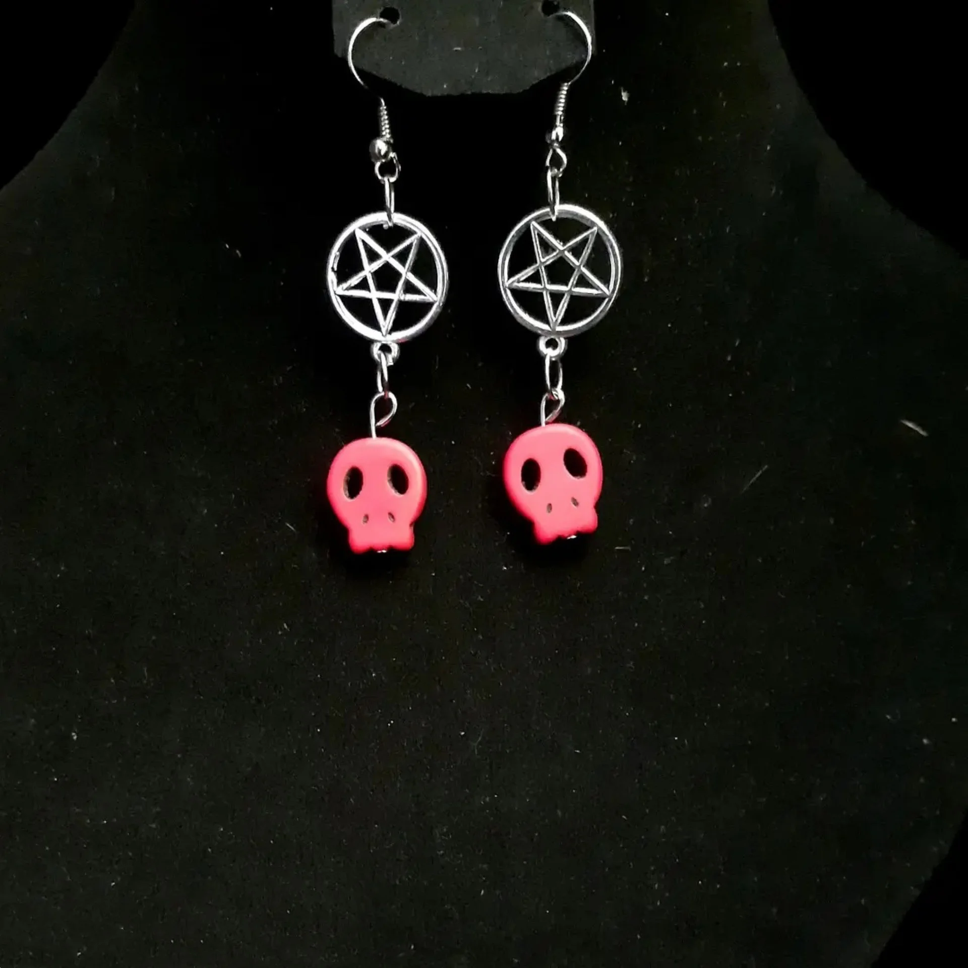 

Ювелирные Изделия Из Натуральной Бирюзы, голова скелета, пятиконечные Звездные Серьги, простые универсальные серьги в стиле ins хип-хоп