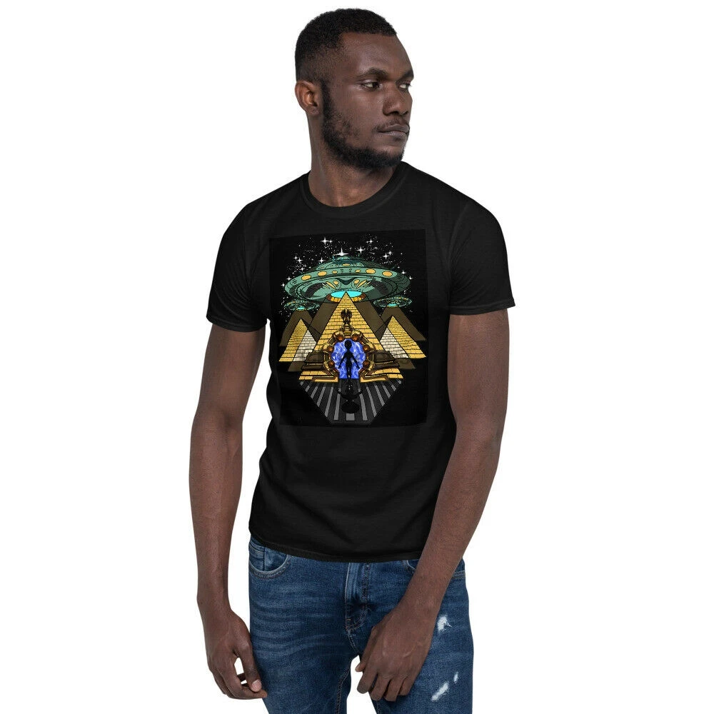 Pyramids UFO and Alien Short-Sleeve Unisex T-Shirt - Ancient Astronauts |