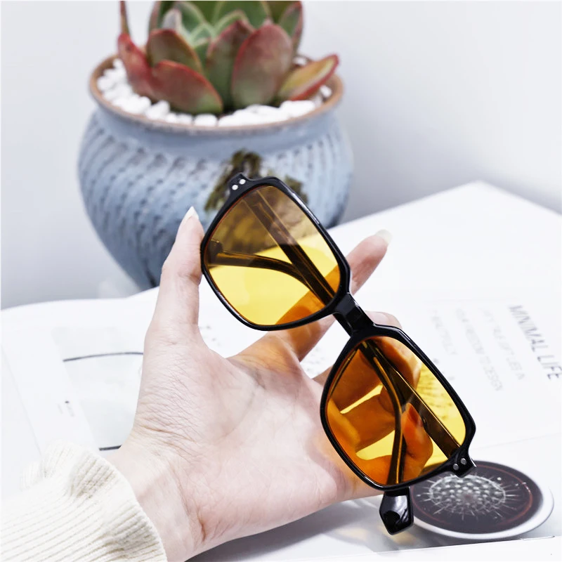 

Square Personality Desige Sunglasses Women Vintage Yellow Summer Travel Shade Sun Glasses Trend Outdoor UV400 Fashion 2022