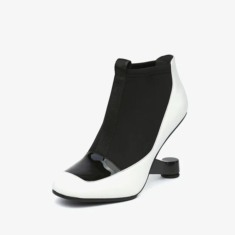 Женские ботильоны на необычном каблуке металлическом розовые туфли танкетке