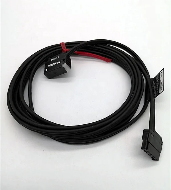 

KEYENCE LV-S61 Ultra-small Digital Laser Sensor Parallel light area New original