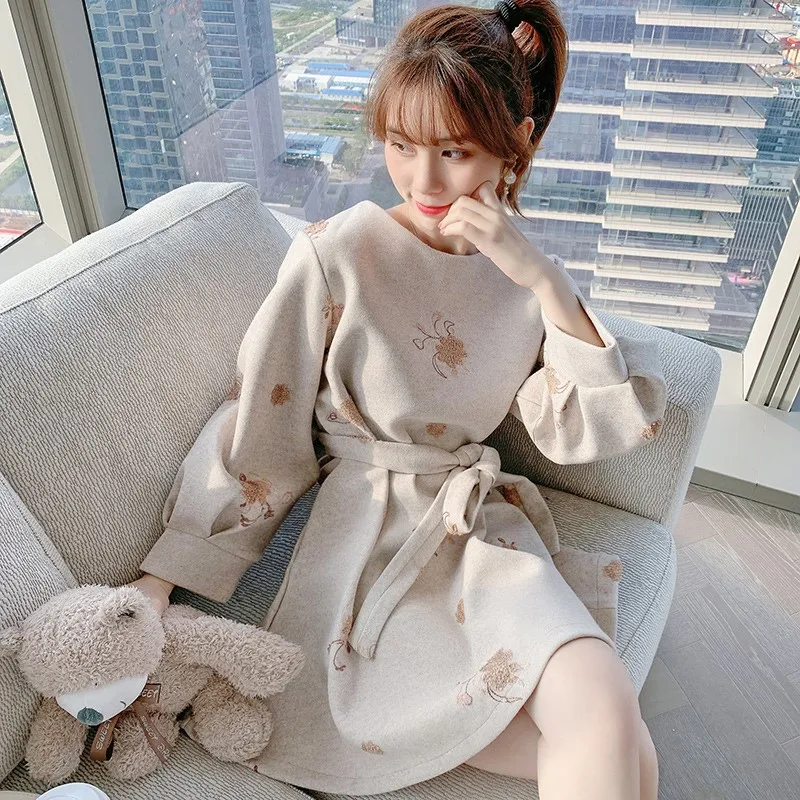 

Женское шерстяное вечернее платье, модное осенне-зимнее длинное платье премиум-класса в Корейском стиле, облегающее платье-трапеция с выши...