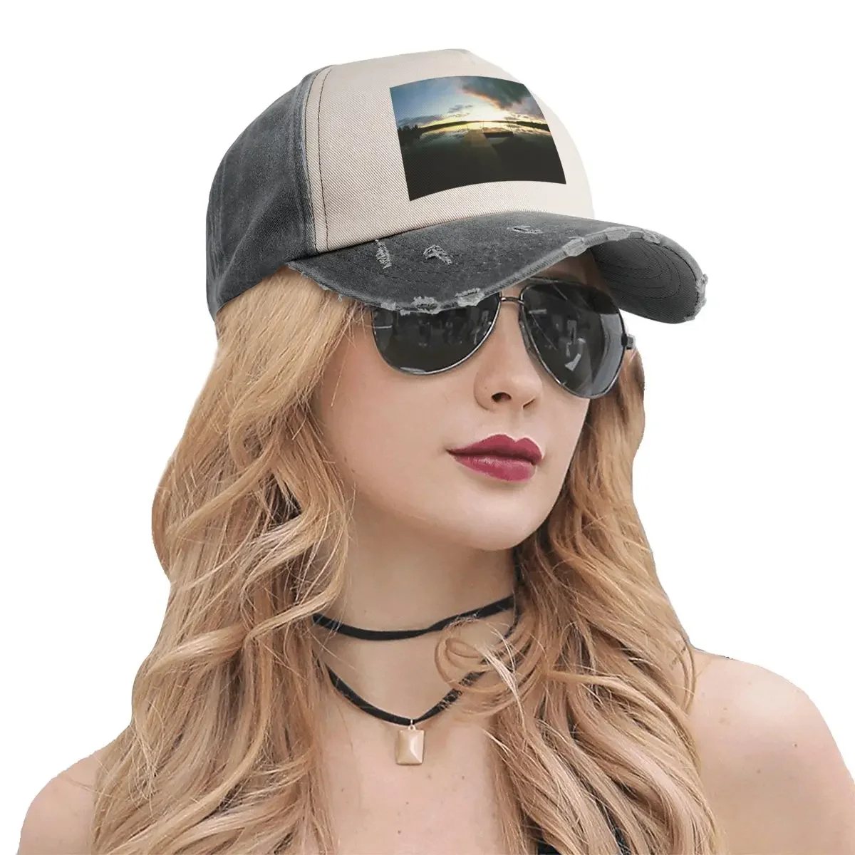 Фото Sunset on the quay Baseball Cap Dropshipping Trucker Hat fashionable Hat Man For The Sun Caps Male Women's №5
