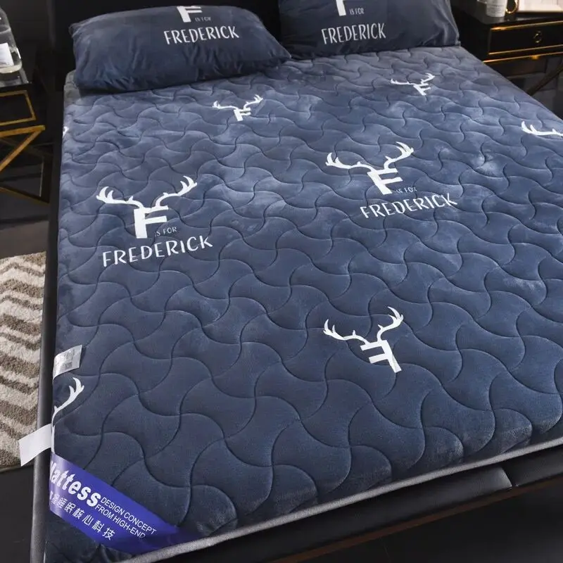 

New Comfortable soft flannel thick 7cm mattress Foldable Floor Tatami student dormitory sponge Mattress king queen twin size