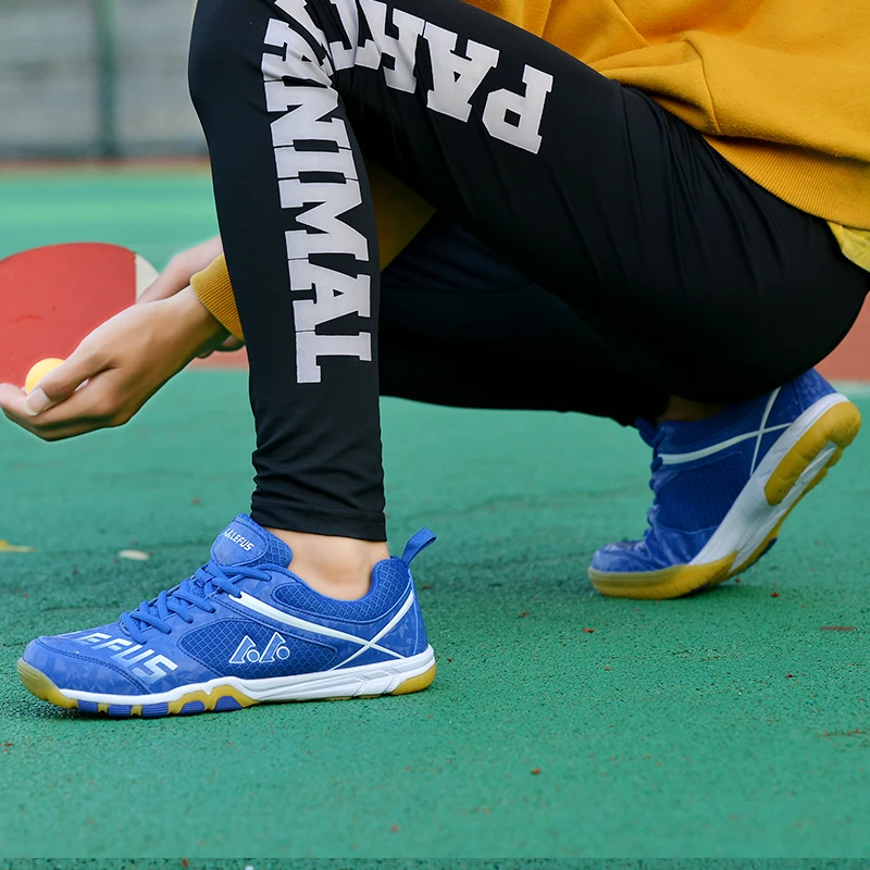 New Professional Table Tennis Training Shoes for Men and Women Outdoor Fitness Badminton Shoes Volleyball Shoes Size 36-45