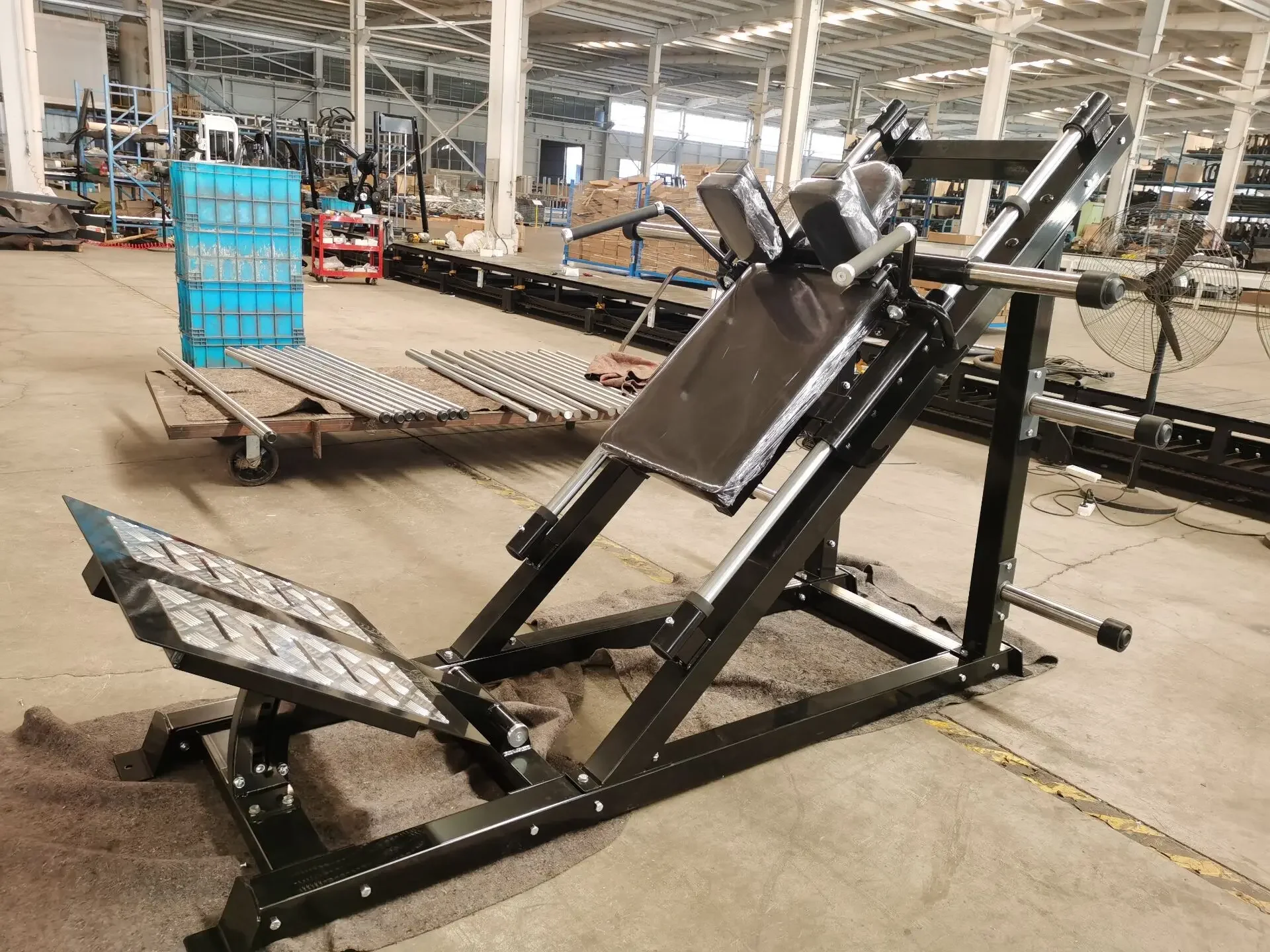 Силовой фитнес коммерческий профессиональный 45 градусов взлома Скват