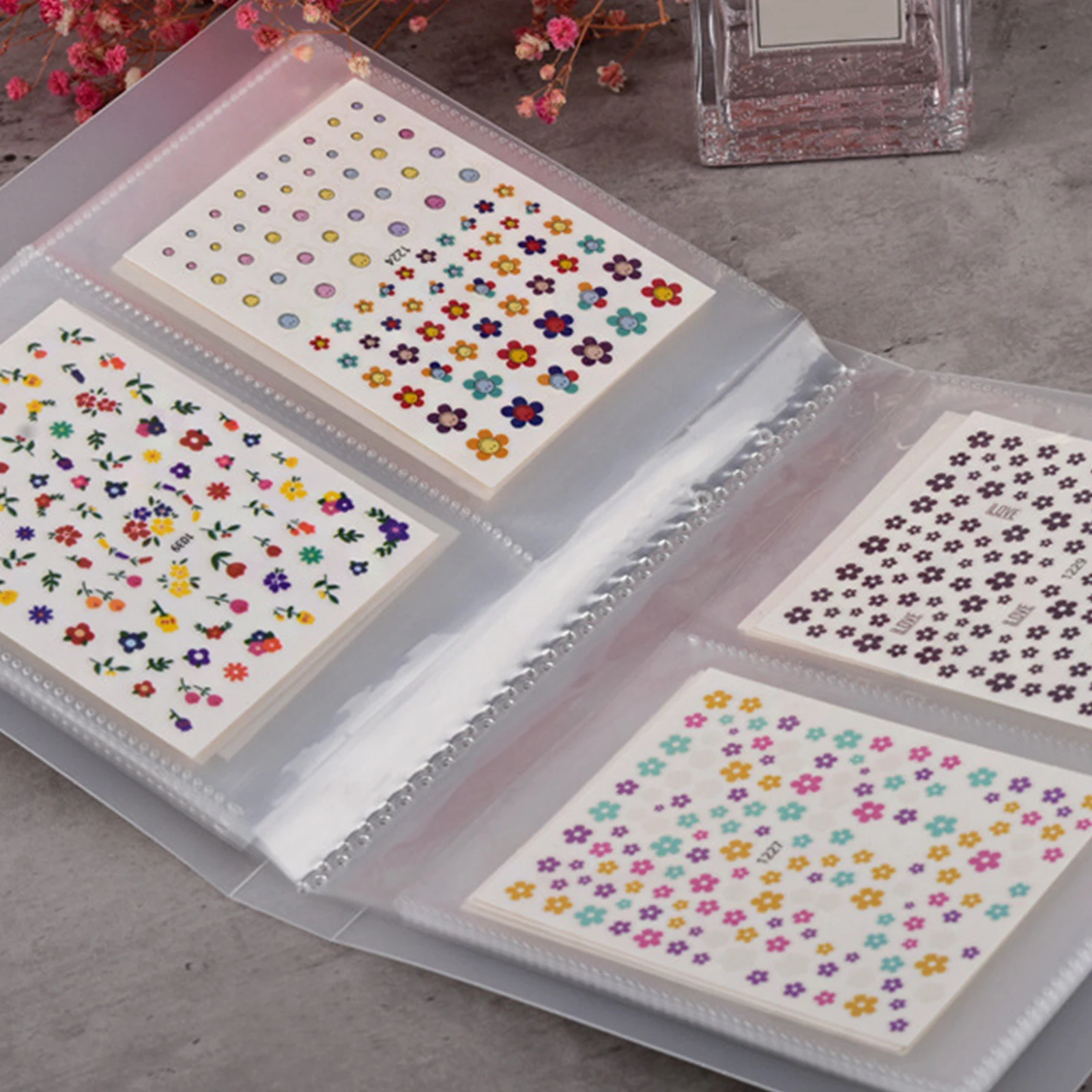 

Nails Stickers Showing Shelves Portable Manicure Sticker Storage Notebook 80 Slots Large Capacity Photo Album Organizer Book