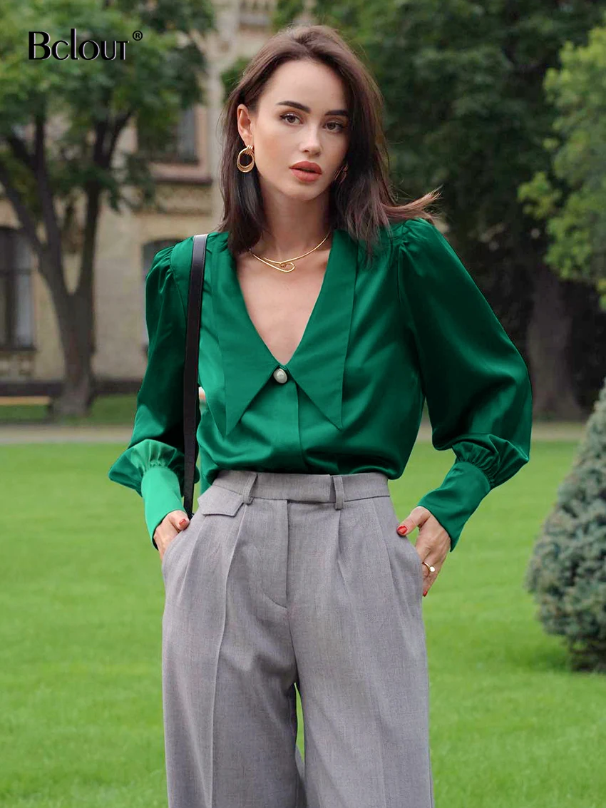 

Блузка Женская атласная с длинным рукавом и V-образным вырезом