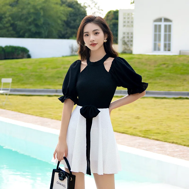 

Sexy One Piece Swim Suit 2023 Beach Outfits Summer Swimsuit Woman Outlet Bathing Women New Girl In Black And White Color