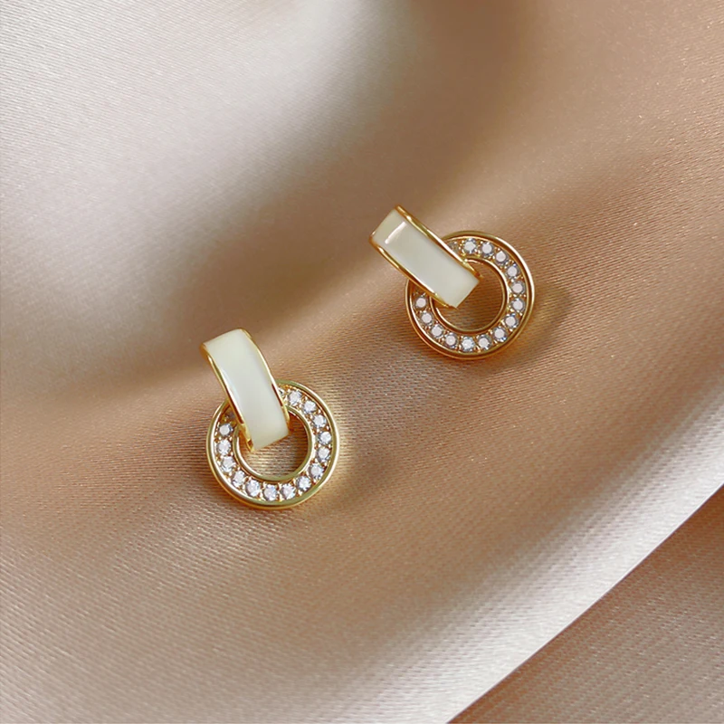 

Trendy Stud Earrings Simple Circle For Women Girls Metal Chain Jewelry Ladies Classic Fashion Gift Wedding Party