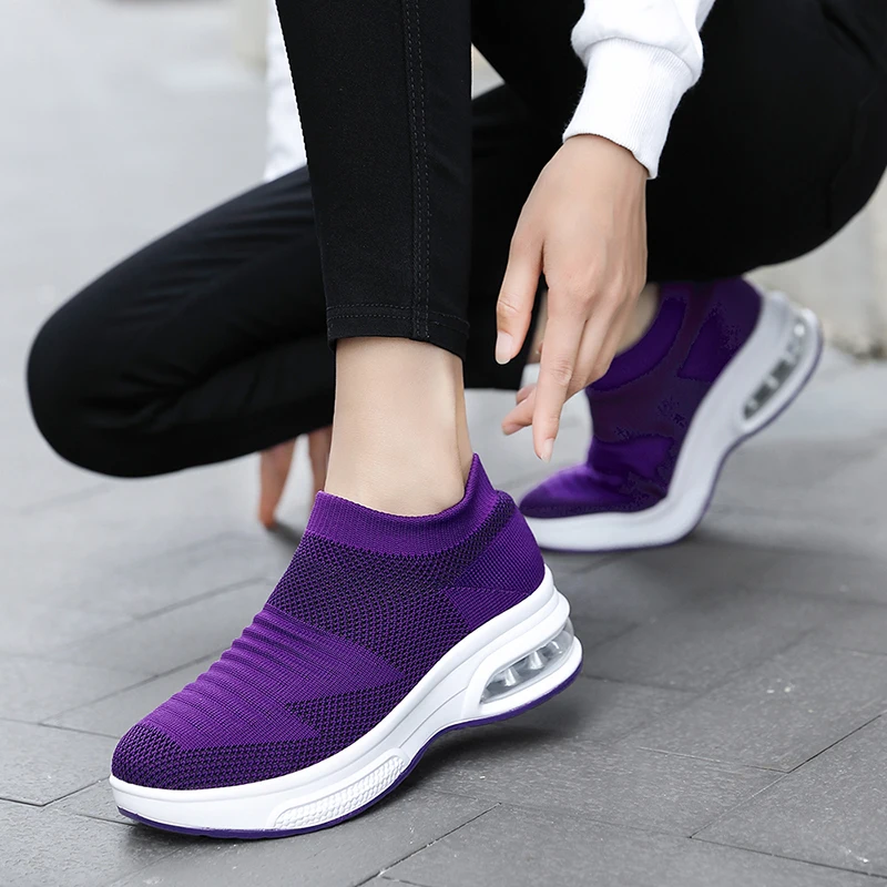 Walking Shoes Ladies Breathable Thick Sole Sneakers Air Cushion Lightweight Outdoor Leisure Fly Knitting Slip-On Maternity Shoes