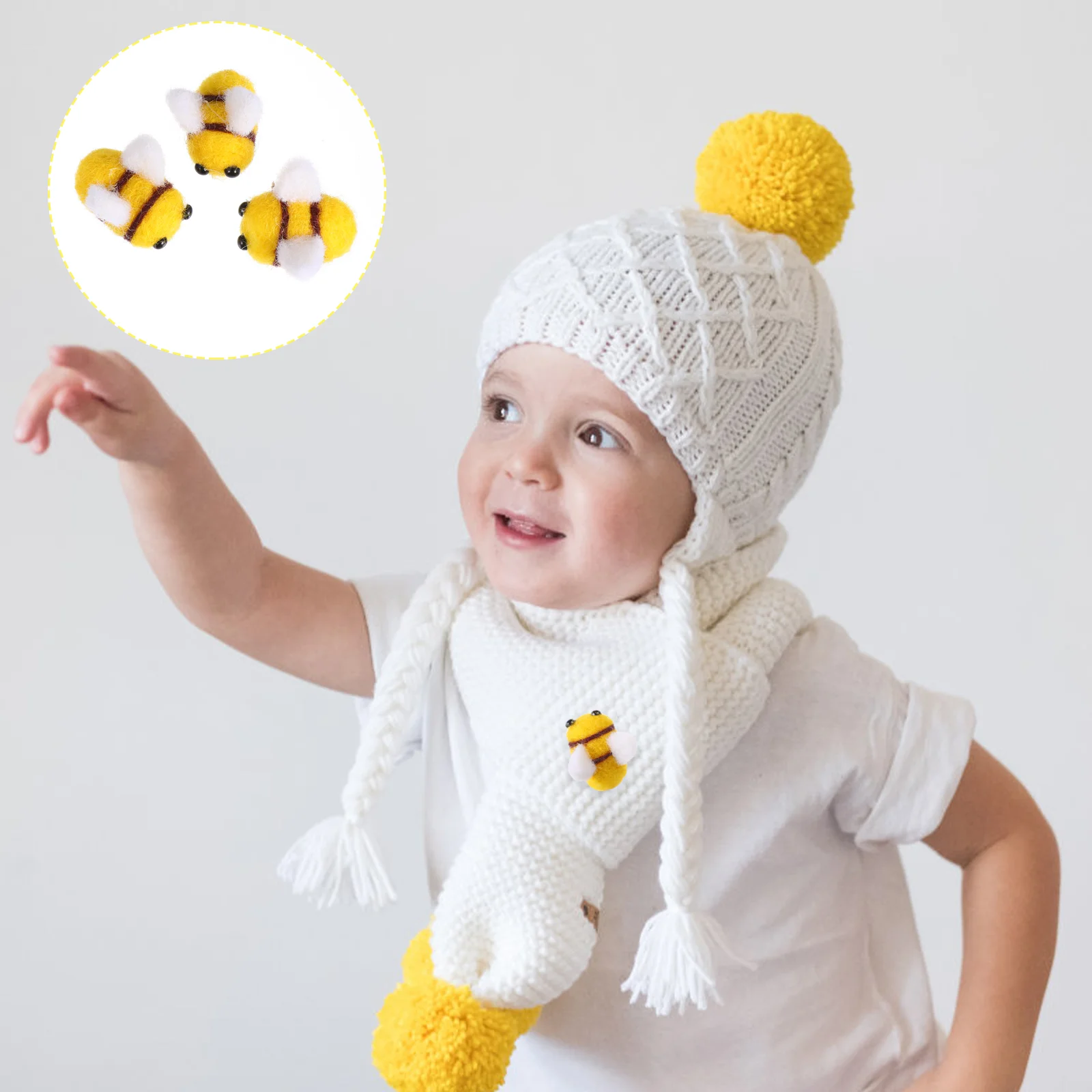 

Felt Craft Wooldecorationornament Minicrafts Diy Forhoney Pom Decorations Kit Needle Party Plush Buttons Embellishments Cute