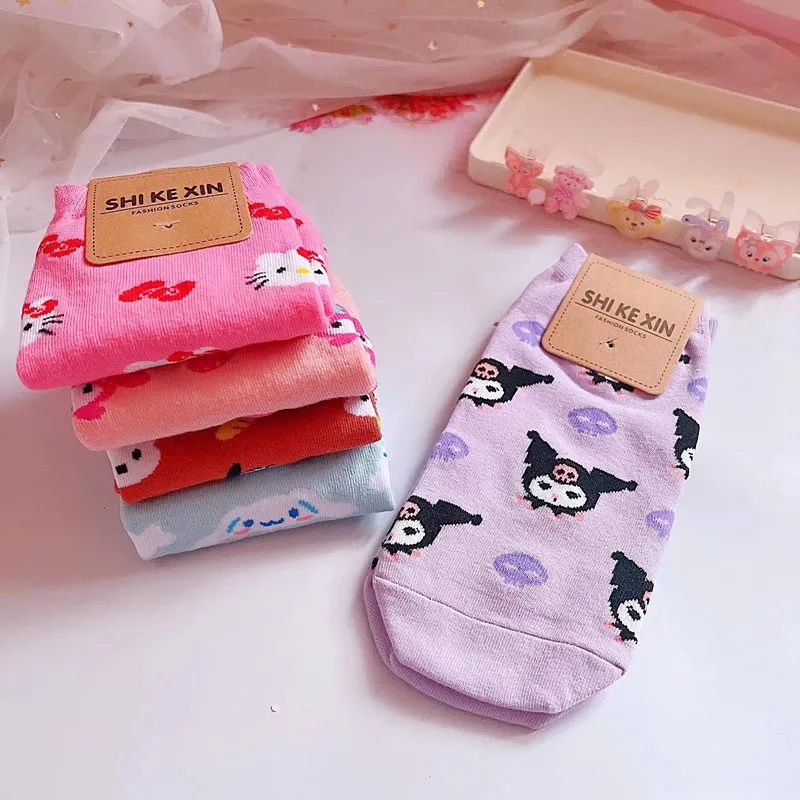 

Милые Sanrios Kuromi My Melody Cinnamonroll аниме Хлопковые женские короткие носки до щиколотки невидимые носки-лодочки подарок для девочек
