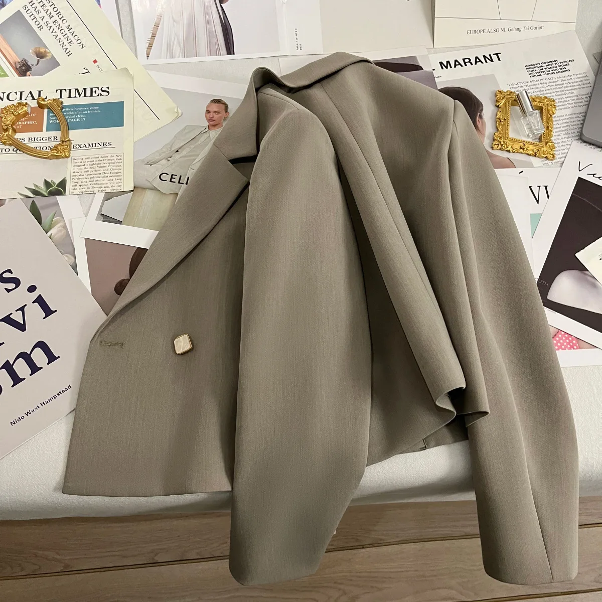 Blazer for Women Spring and Autumn 2023 New Gray-green Blazer Women's Spring Temperament Casual Cropped Blazer