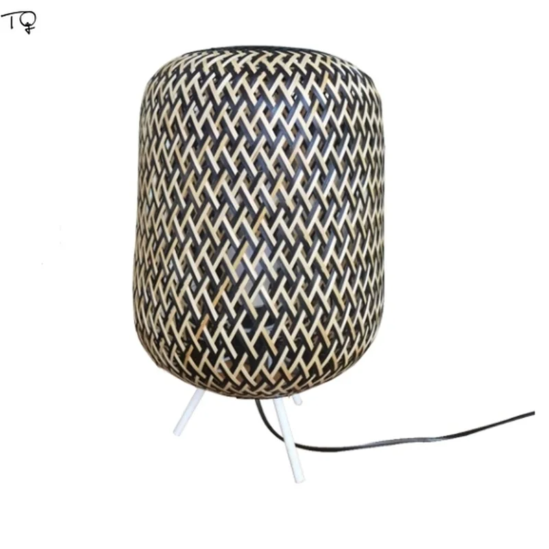 Японская Минималистичная настольная лампа из бамбукового плетения для