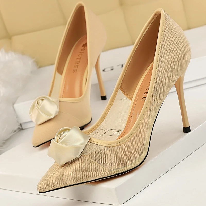 

Shoes Rose Flower Woman Pumps Mesh Hollow High Heels Sexy Party Shoes Stiletto 2022 New Pointed Toe Heels Shoes Ladies