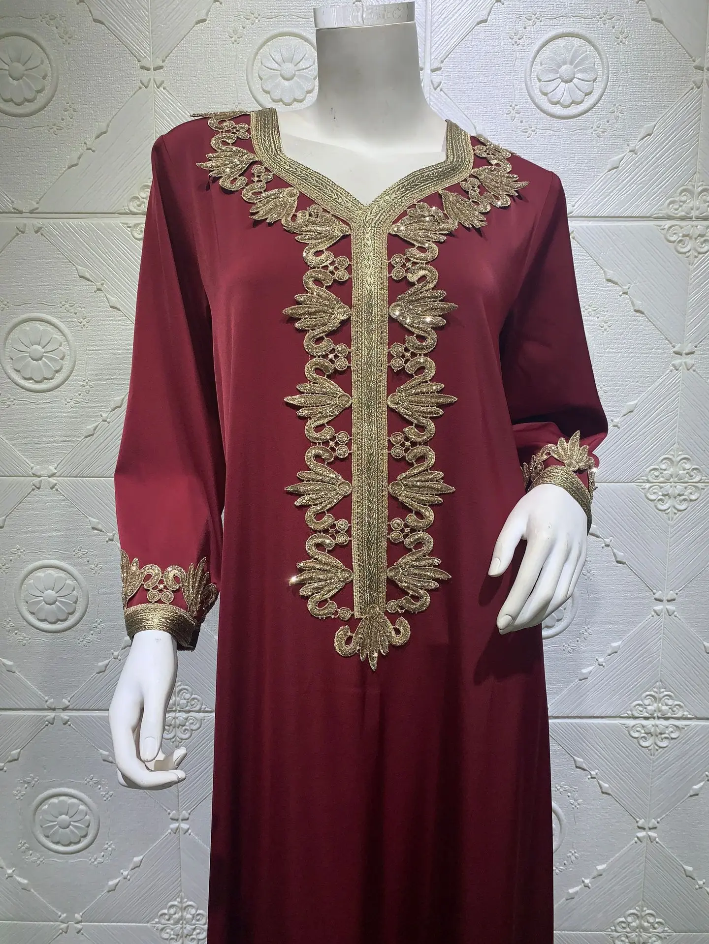 Djellaba Abaya Dubai Embroidered Gold Plated Jalabiya Dress Abaya Muslim Women's Evening Gown Gift Belt Muslim Maxi Dresses