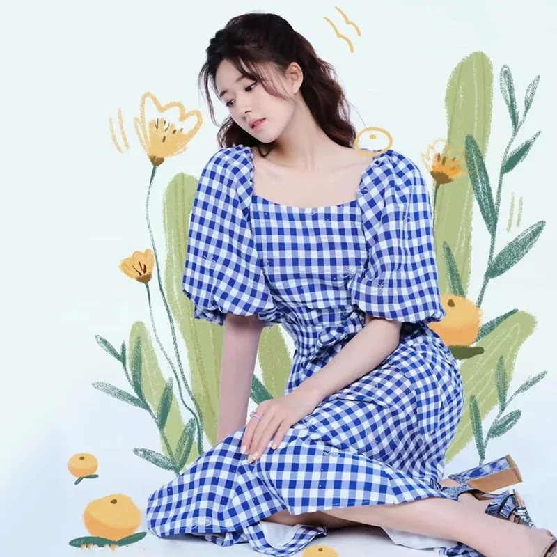 

Zhao Lusi same waist closing plaid dress for women 2023 summer new French style bubble sleeve dress