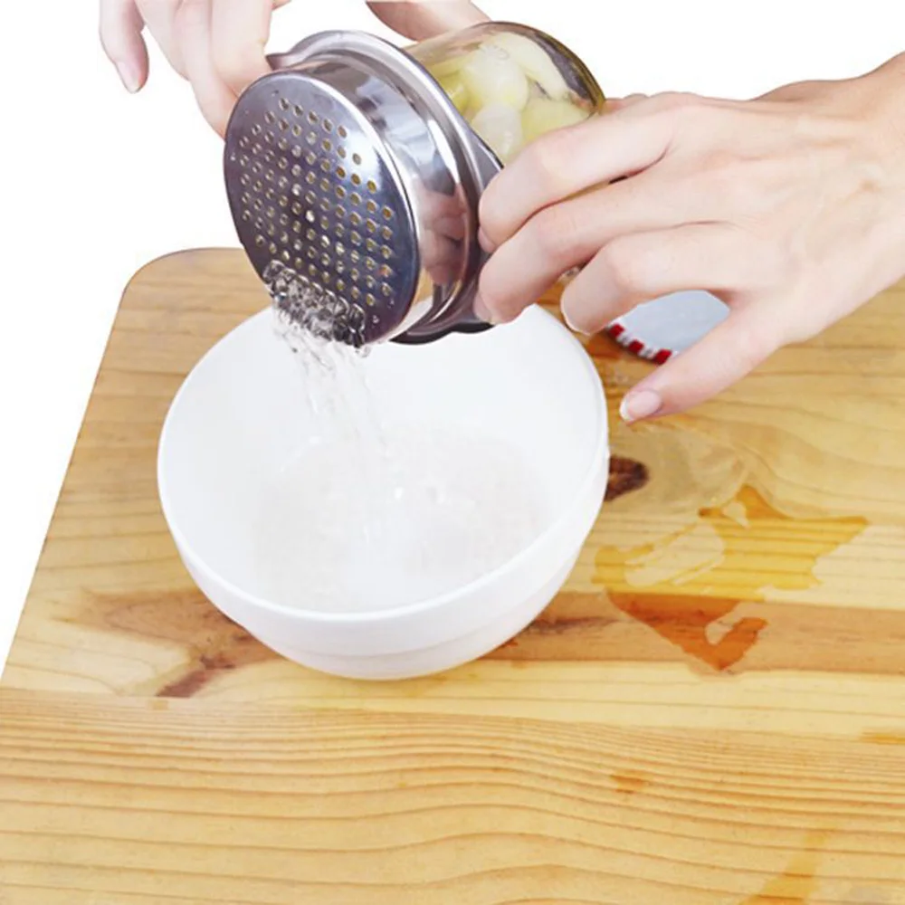 

Universal Unique Filter Water Drainer Remover Tuna Press Lid Food Can Strainer Can Colander Oil Drainer