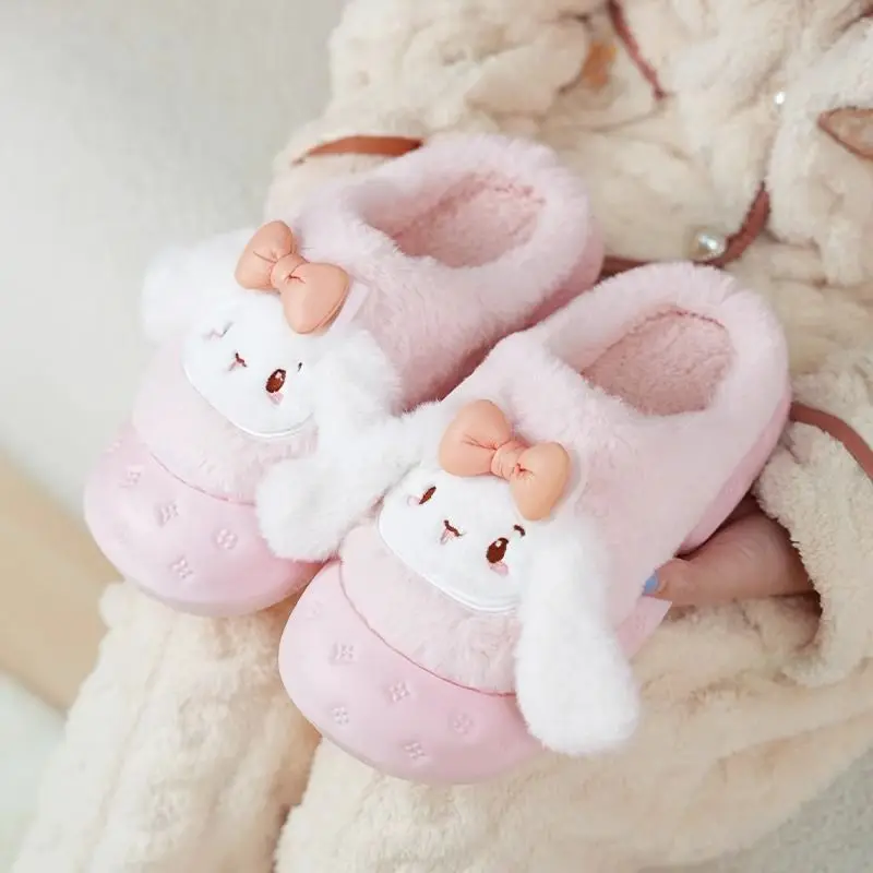 Рисунок 3 - Sanrio Cinnamoroll плюшевые тапочки