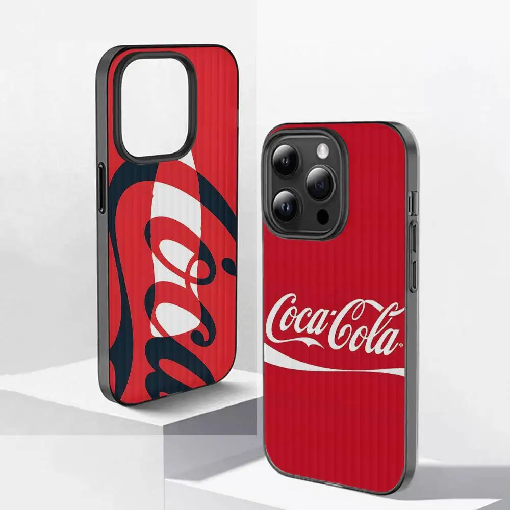 Фото Ретро-чехол для телефона C-Coca C-Cola для iPhone 11 12 13 14 15 16 17 Pro Max PLUS Pro, волнистый силиконовый чехол с рельефной текстурой №1