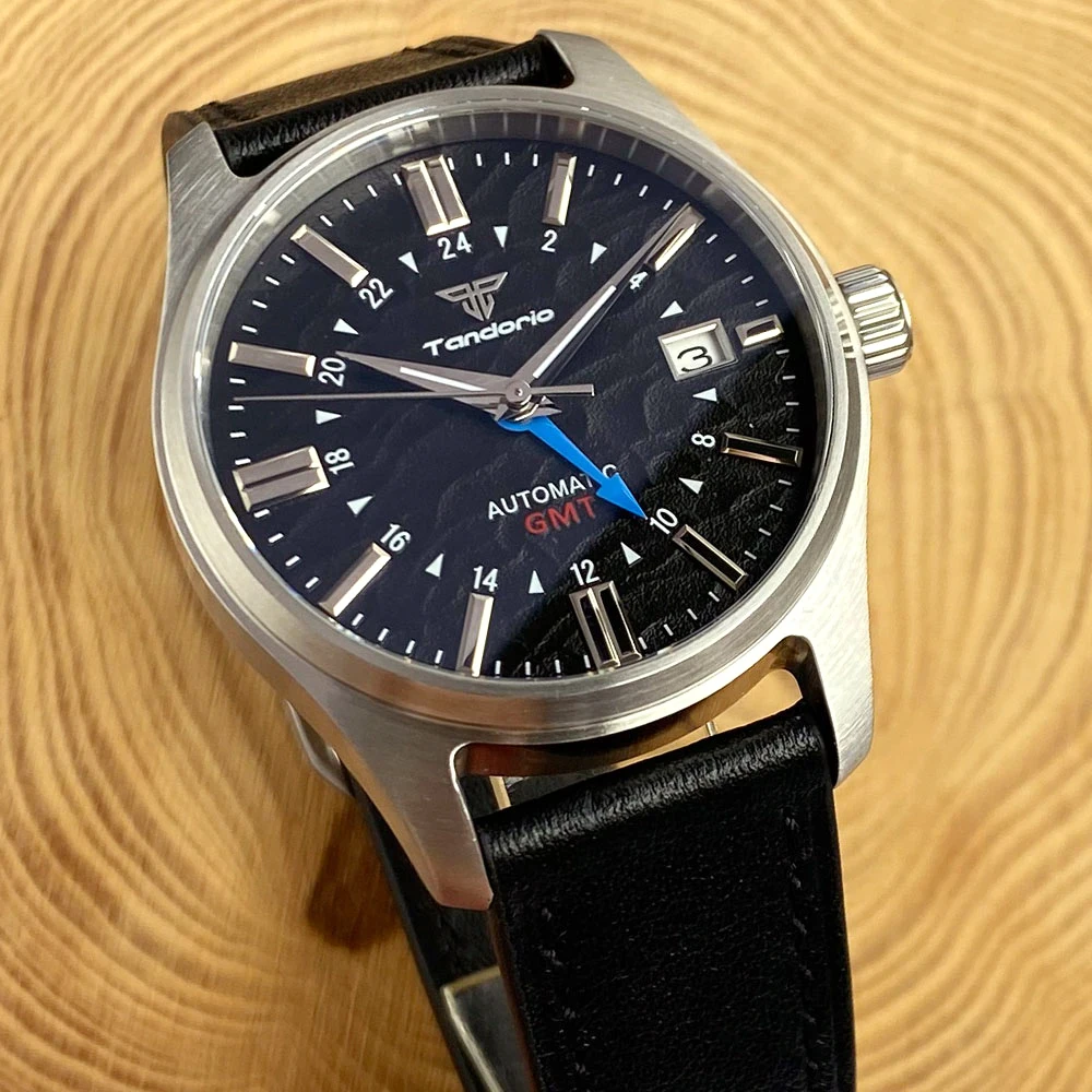 Мужские водонепроницаемые часы с сапфировым винтом и черным циферблатом 20 бар