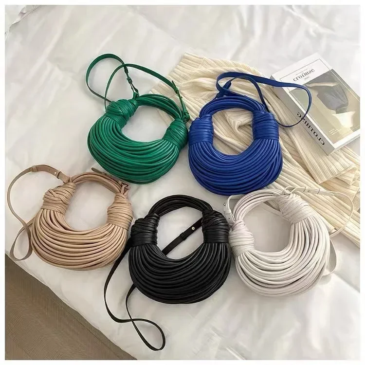 

2023 New Line Bundle Clutch Gold Bag Silver Shoulder Bag Luxury Bread Knotted Cross-body Lady Evening Bag Women Handbag