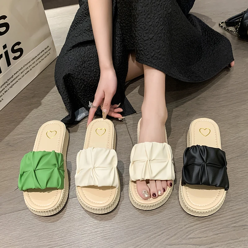 Thick Platform Women Slippers 2023 New Trend Street Summer Slippers For Women Sandals Green Black Pleated Flat Outdoor Shoes