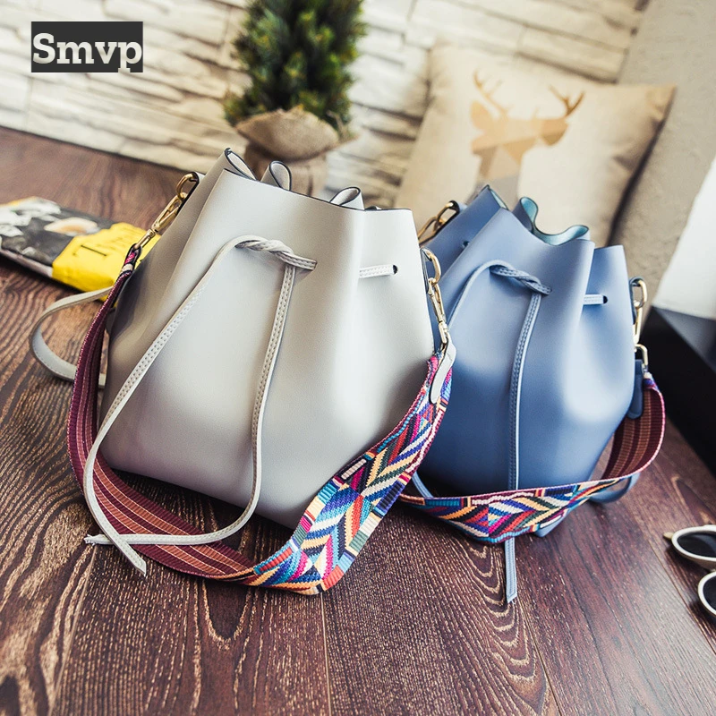 

Luxury Designer Bucket Bag Trendy Elegant Shoulder Bags Color Handle Straps Handbag Shaomai Drawstring Messenger Bags for Women