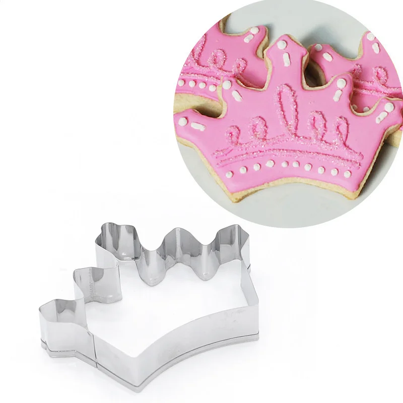 

3D Princess Crown Mold Stainless Steel Biscuit Cookie Cutter Baking Mould King Queen Party Dessert Die Cake Baking Tools