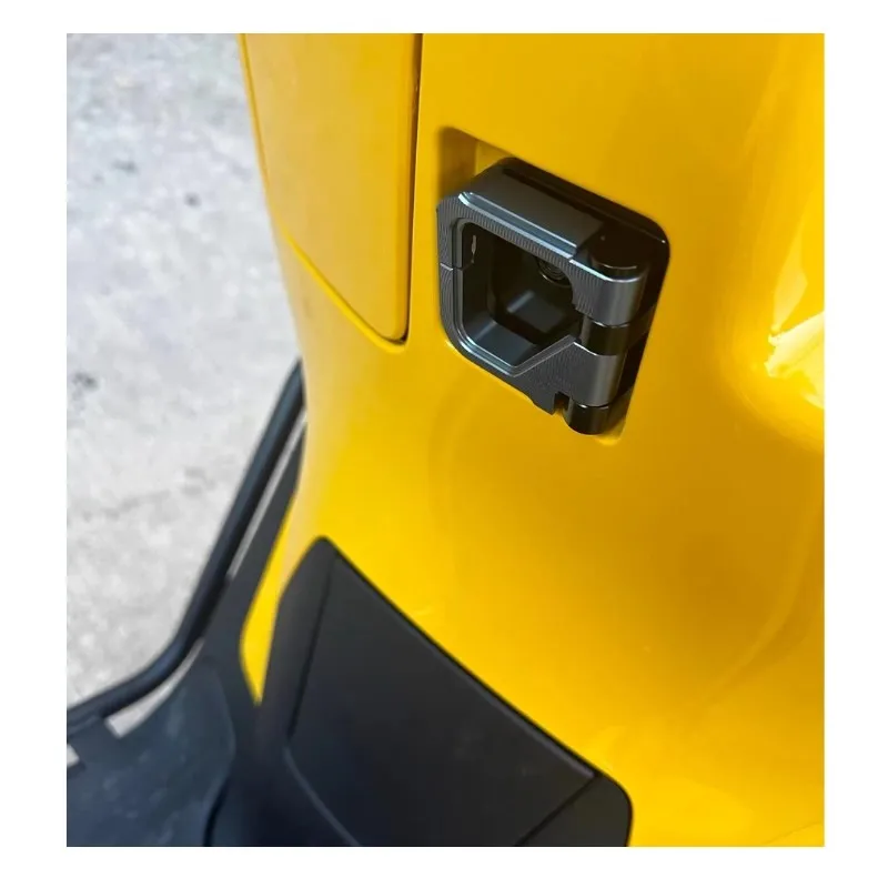 Фото Подходит для NS125LA NS150LA: Складной крюк из алюминиевого сплава, держатель для шлема и багажа №5