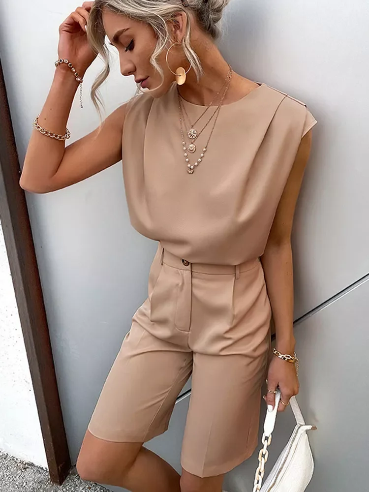 

Топ без рукавов с прямыми штанинами и шортами, комбинезон, Топ цвета хаки с круглым вырезом, короткий комбинезон с широкими штанинами, летни...