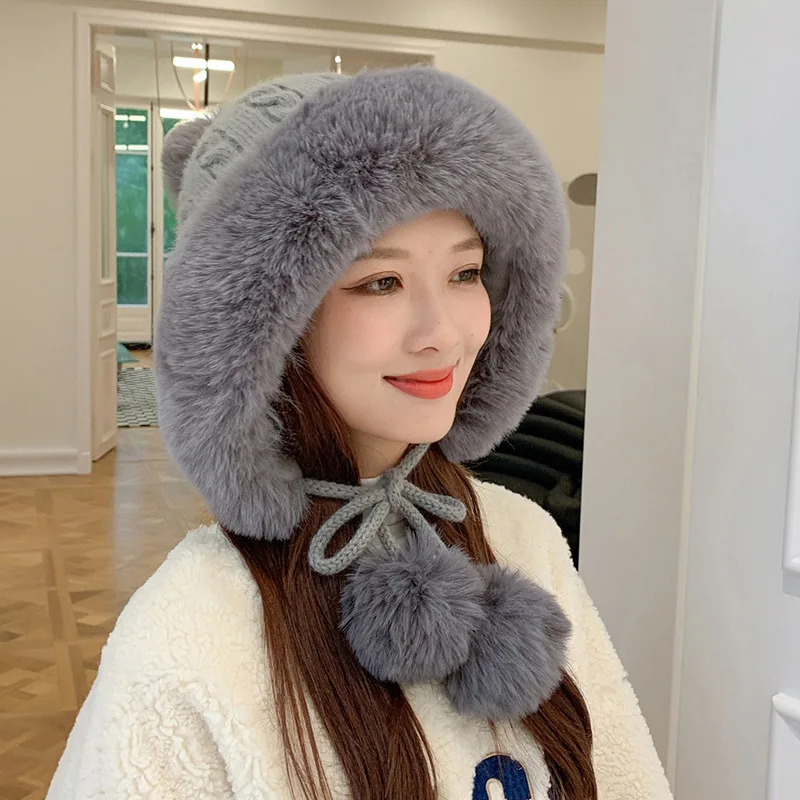 Зимняя теплая вязаная шапочка мех Женская шапка с ушами два шарика лыжная