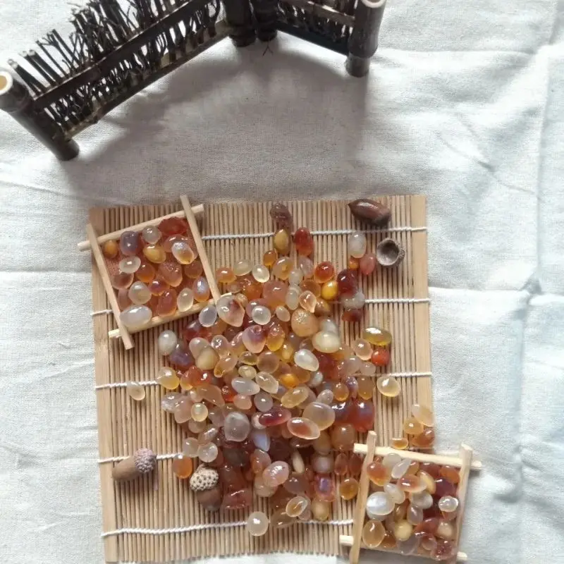 Inner Mongolia Alxa League Alxa Left Banner Sweet Heart Stone Agate Stone