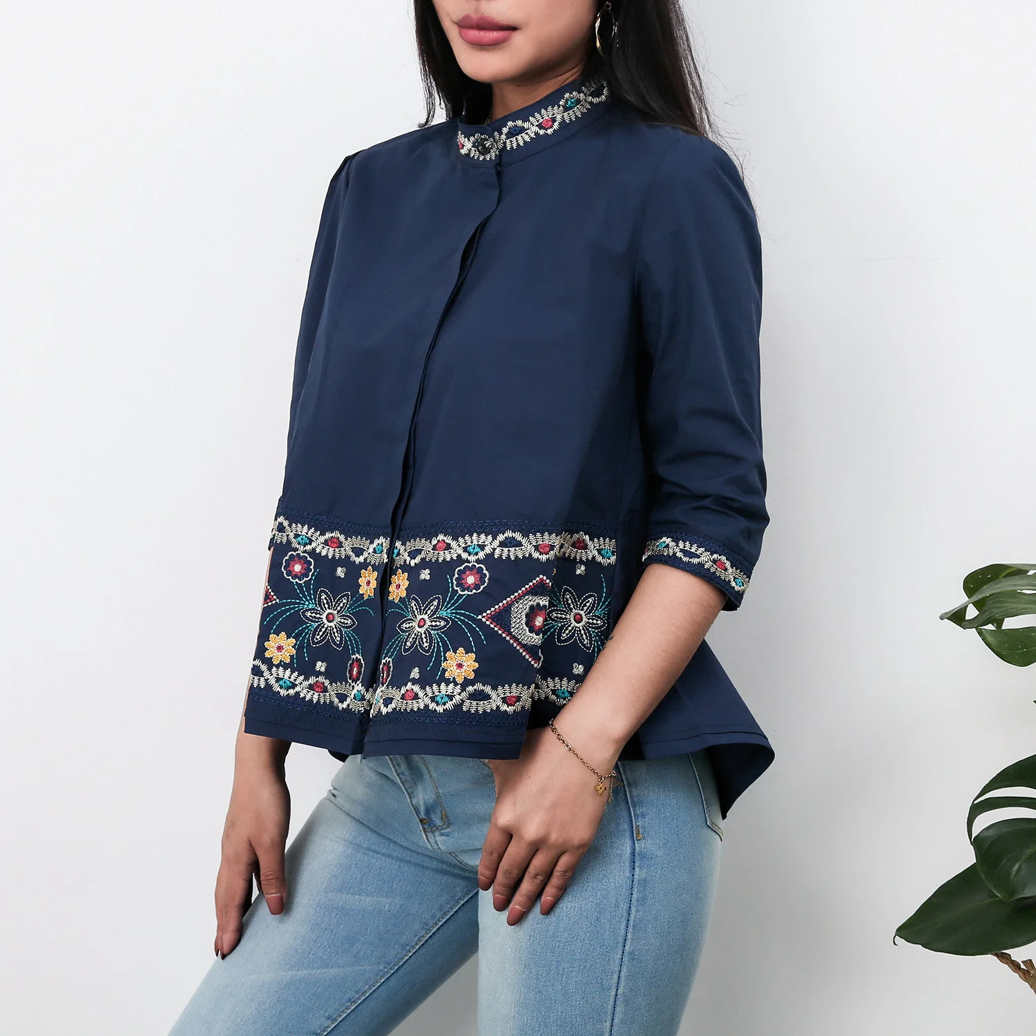 

Women Three-quarter Sleeve Shirt Spring Summer Autumn Fashion Casual Stand Collar Embroidered Cardigan Tops Fashion Streetwear