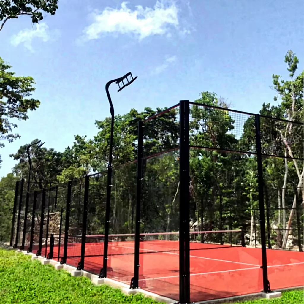Фото XTZPADEL Полный комплект: Индивидуальный панорамный корт для падел-тенниса, профессиональные уличные теннисные и сквош-кортовые комплексы №1