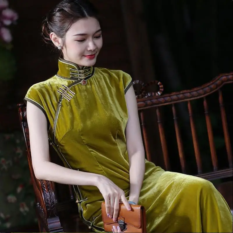 

2023 chinese elegant qipao dress mandarin collar traditional cheongsam velvet retro qipao dress evening party tangsuit dress a58