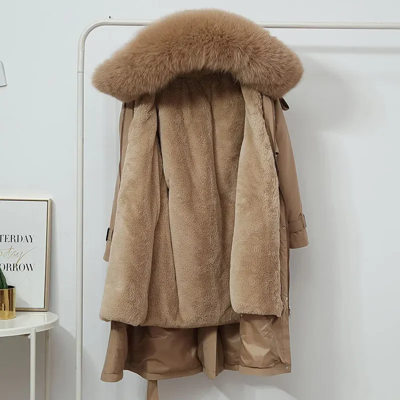 Рисунок 6 - Женская зимняя куртка с капюшоном