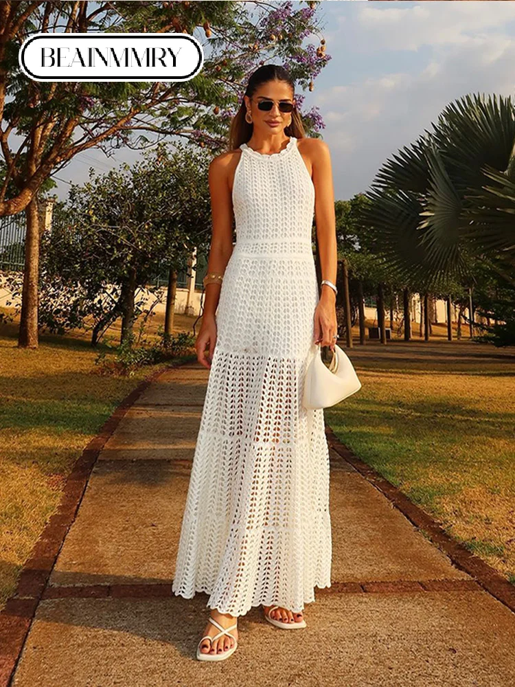 Элегантное серо-белое трикотажное платье средней длины женское модное