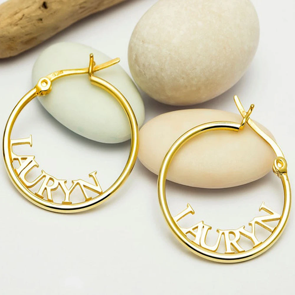 Customized Bottom Name Round Earrings Personality Ladies Fashion Trend Name Letter Nameplate Circle Jewelry Gifts for Girlfriend