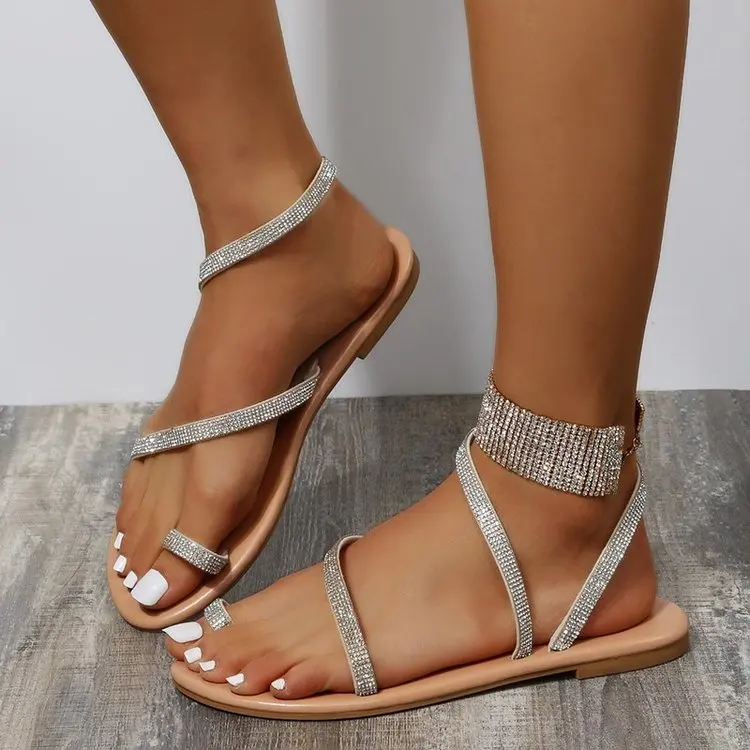 

2022 Summer Rhinestone Sandals Casual Beach Ladies Sandals Comfortable Outdoor Ladies Sandals 35-43 Large Size Solid Color