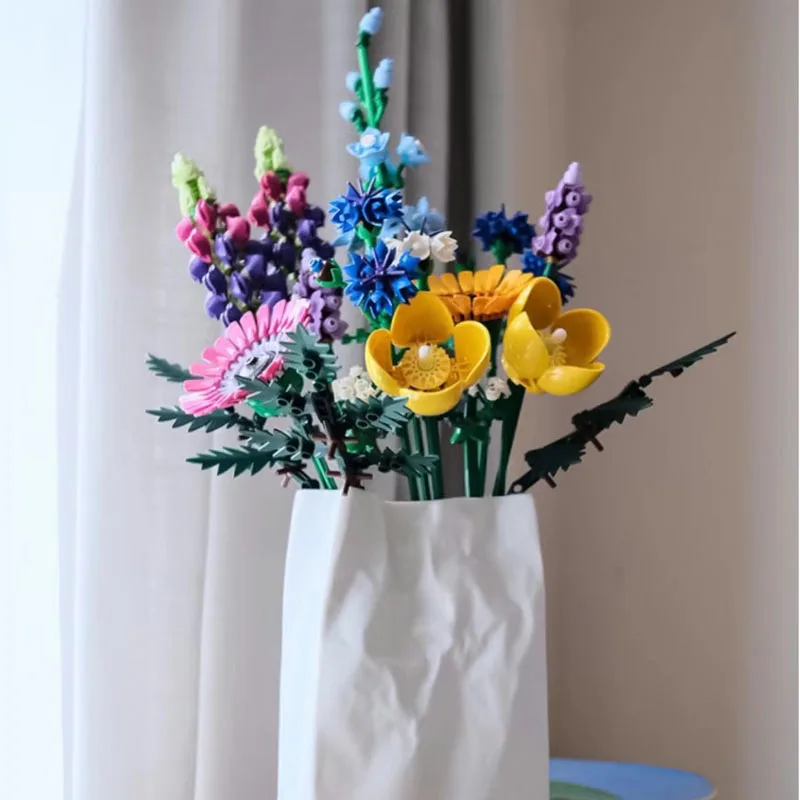 Собранные строительные блоки игрушки детские развивающие цветы букеты