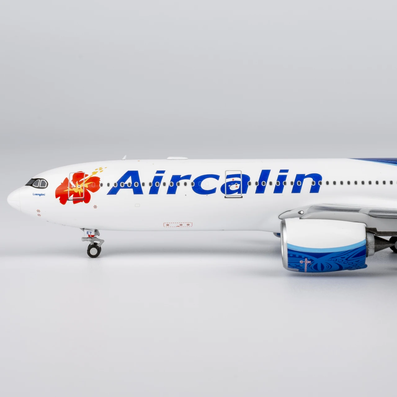 Фото Коллекционная модель самолета из сплава 68008, подарок, NG Models, масштаб 1:400, Aircalin Airlines, Airbus A330-900, литая модель самолета, реактивный самолет, F-ONET №5