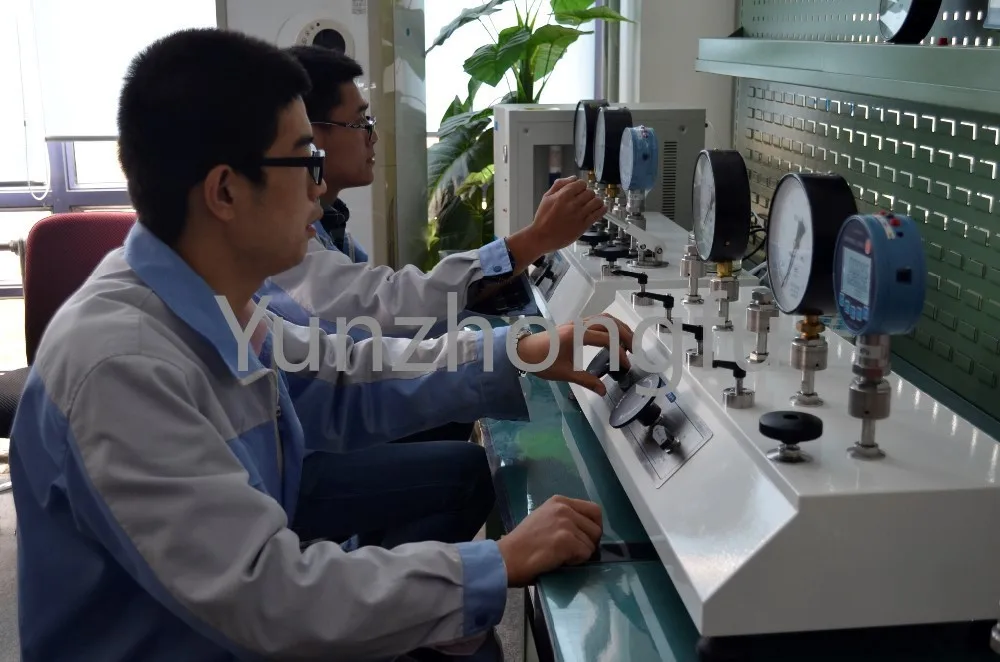 Рисунок 4 - Настольный гидравлический насос