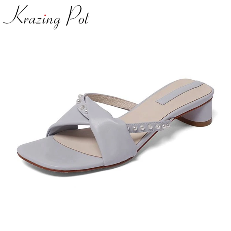 

Krazing Pot mules new summer natural leather thick low heels flip flops slip on peep toe daily wear dating pearl-studded sandals