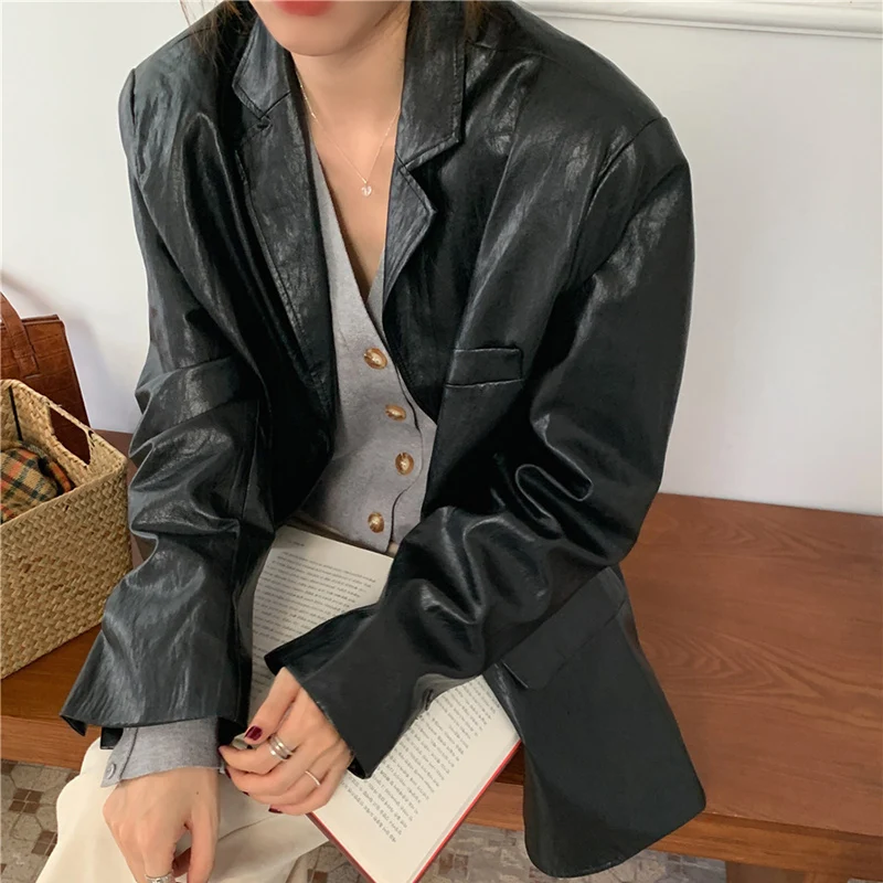2022 autumn and winter new women's long-sleeved Korean fashion casual loose lapel trend leather suit jacket women