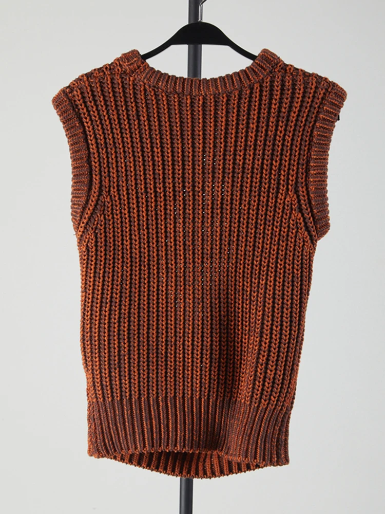 Женский ажурный свитер TWOTWINSTYLE однотонный вязаный жилет с круглым вырезом без